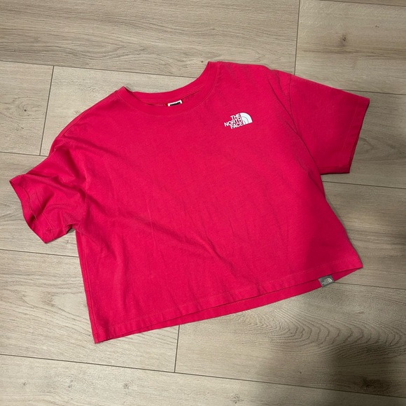 The North Face Women’s Vibrant Pink Cropped Tee, Size M - Picture 1 of 5